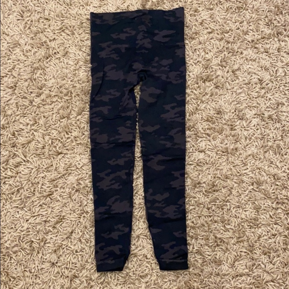 Spanx - Look at Me Now Seamless Leggings